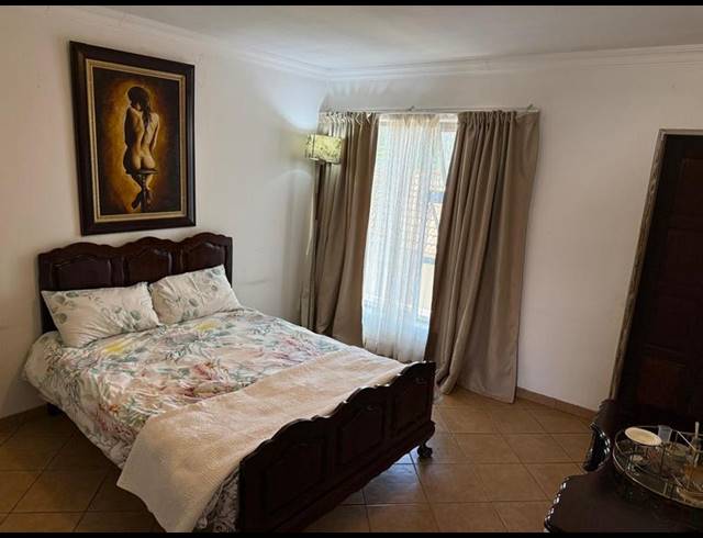 3 BEDROOM HOUSE FOR SALE IN RASLOUW MANOR